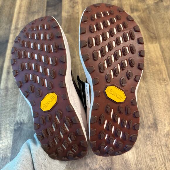 New Balance Women's Fresh Foam X Hierro v8 Neutral Trail Hike Run Shoe Size 8B - Picture 9 of 11